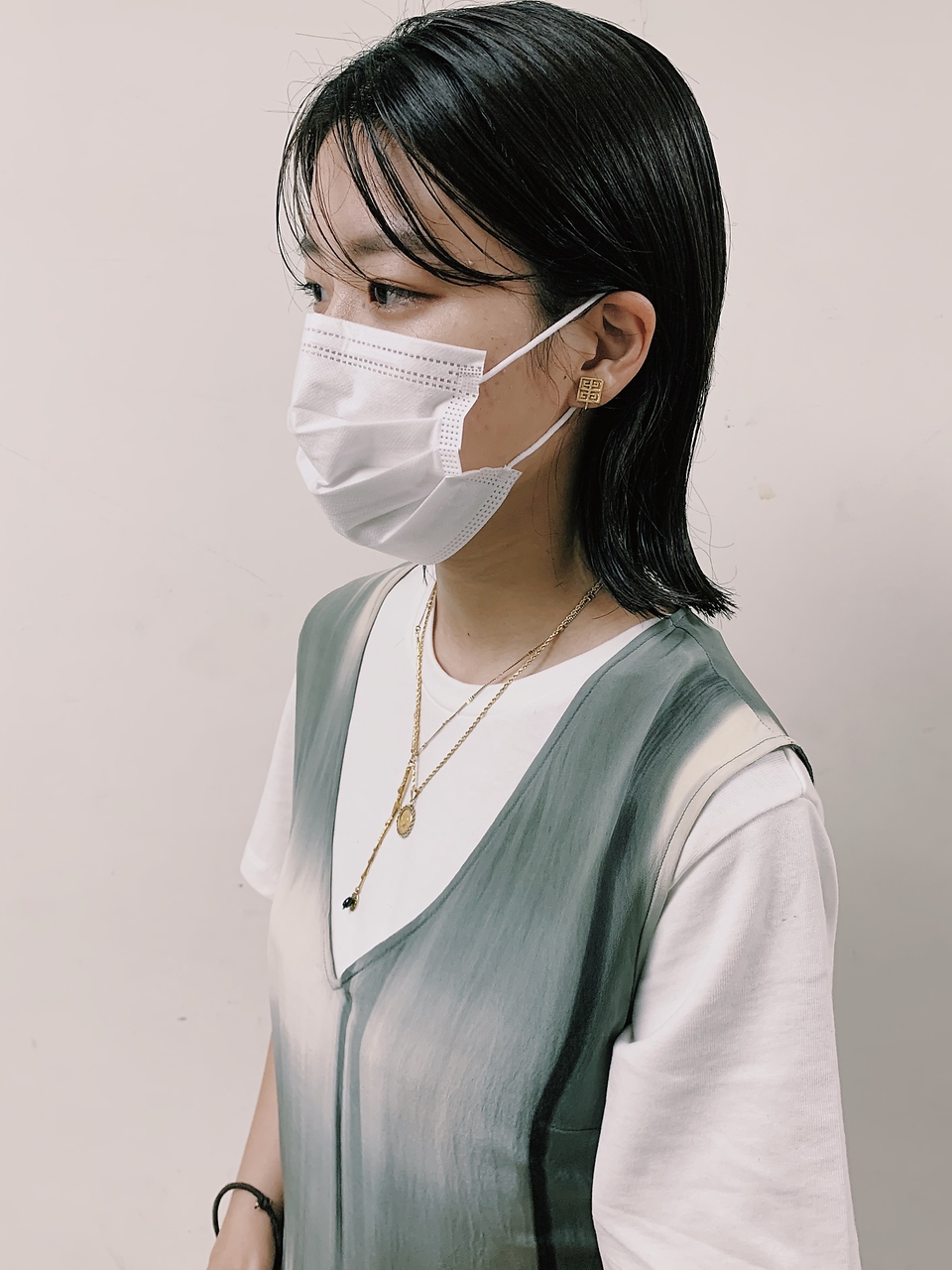 Aラインボブ×ブルーブラック×大人かわいい×フェザーバング