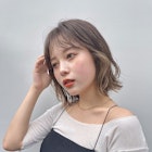 外ハネイヤリングボブ