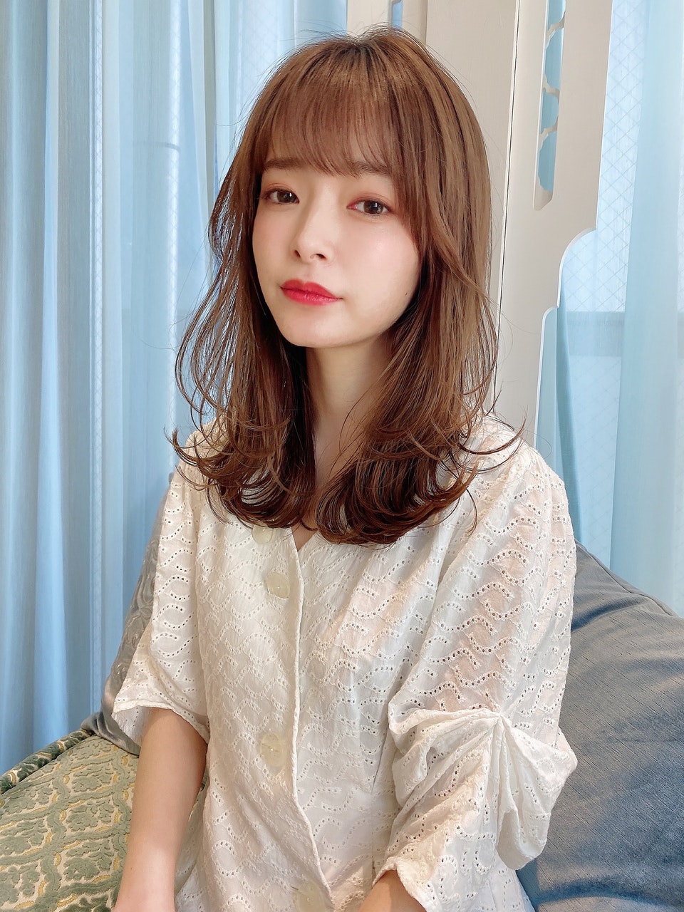 段を入れるってどういうこと 段カットの特徴 魅力とおすすめヘアスタイルを解説 ホットペッパービューティーマガジン 段を入れるってどういうこと 段カットの特徴 魅力とおすすめヘアスタイルを解説 ホットペッパービューティーマガジン
