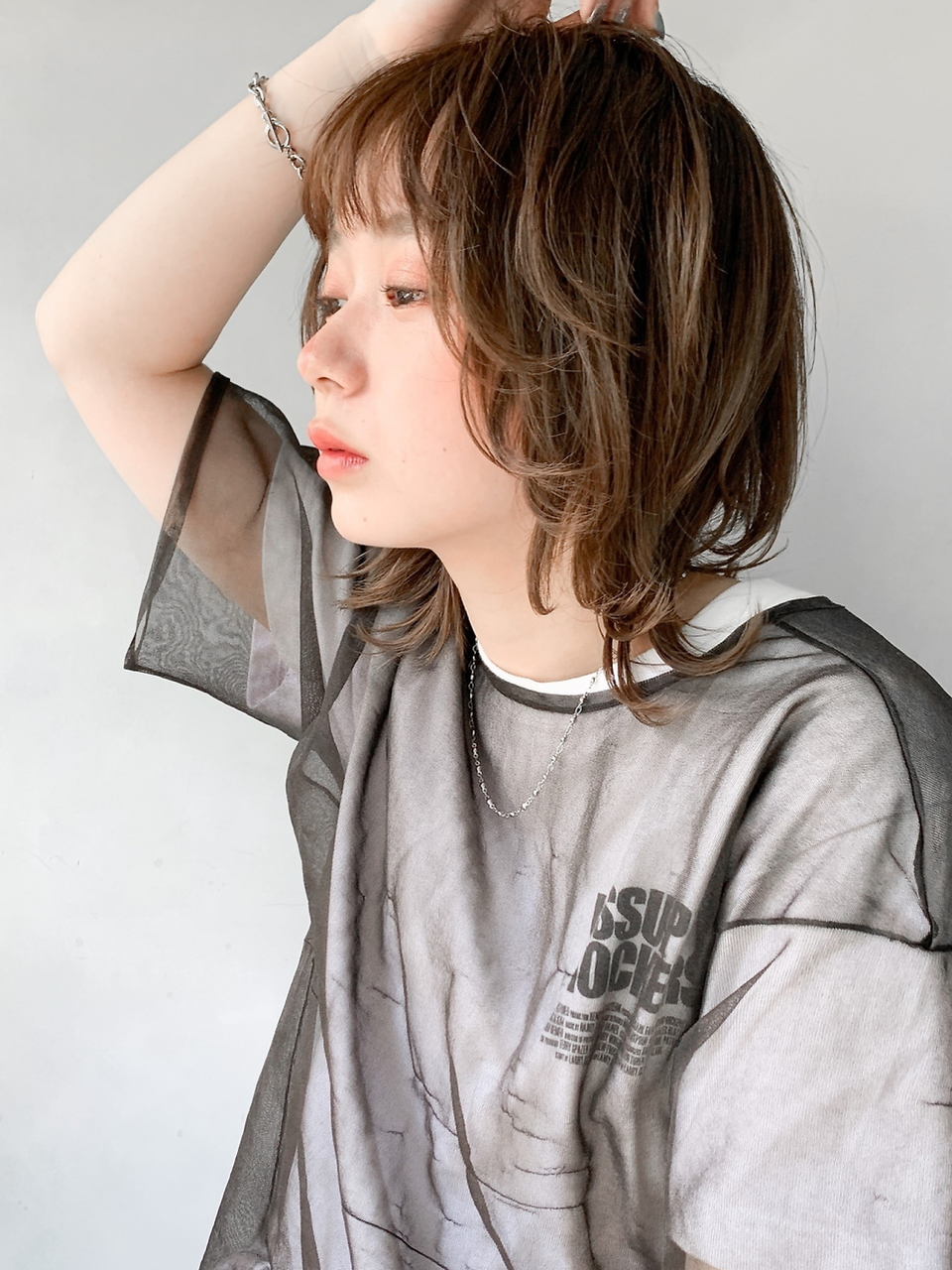 カーキグレージュ Aラインボブ マッシュショート 大人かわいい
