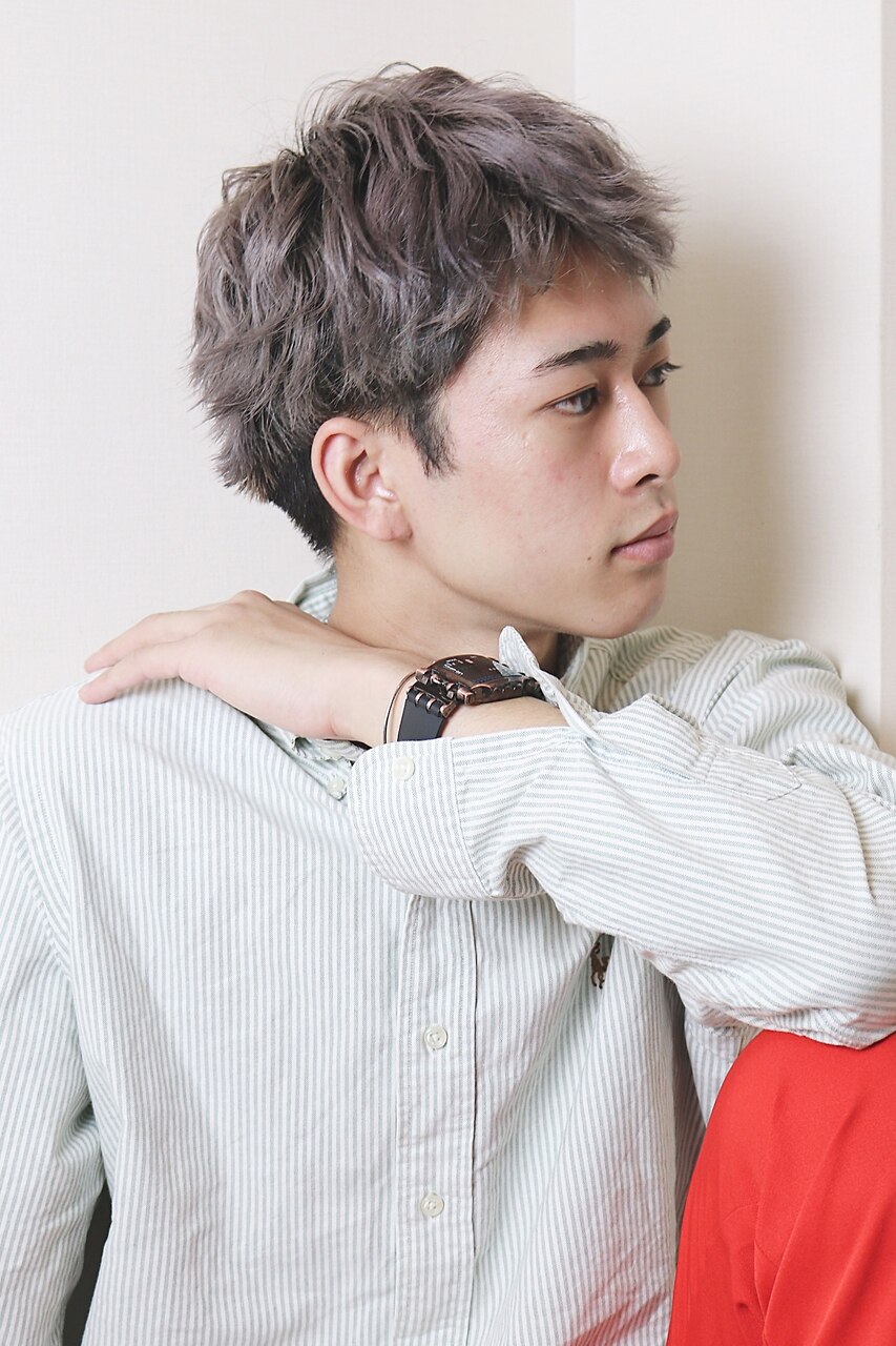 シルバーバイオレット×ツーブロック