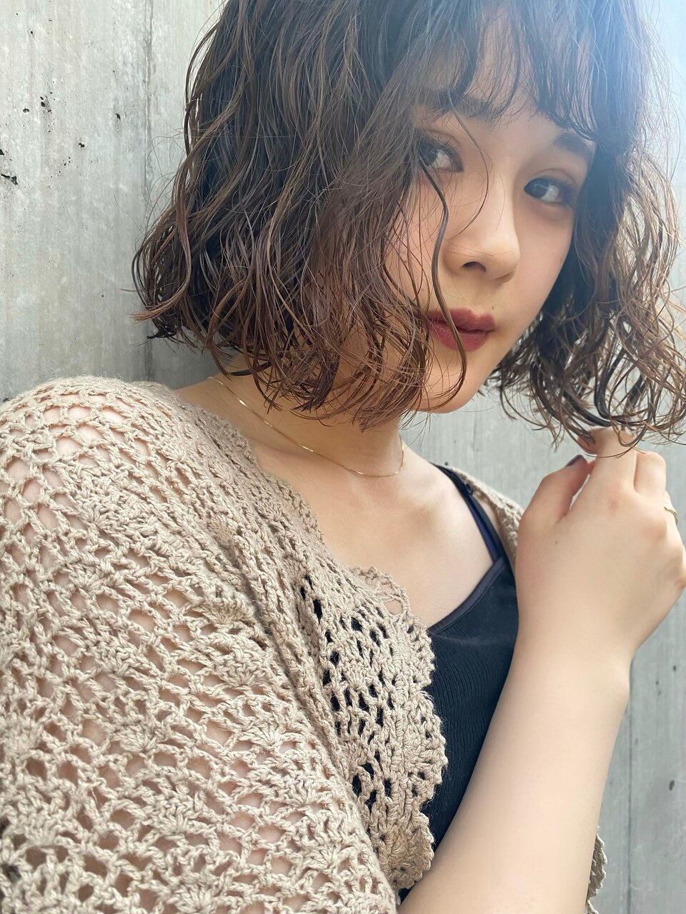 天然パーマと上手に付き合う方法 原因や直し方 パーマを活かしたスタイルも解説 ホットペッパービューティーマガジン