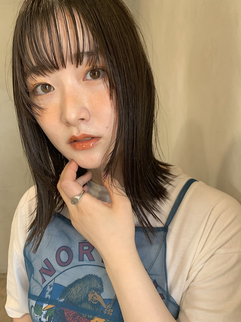 ぷつんと前髪と顔まわりレイヤー
