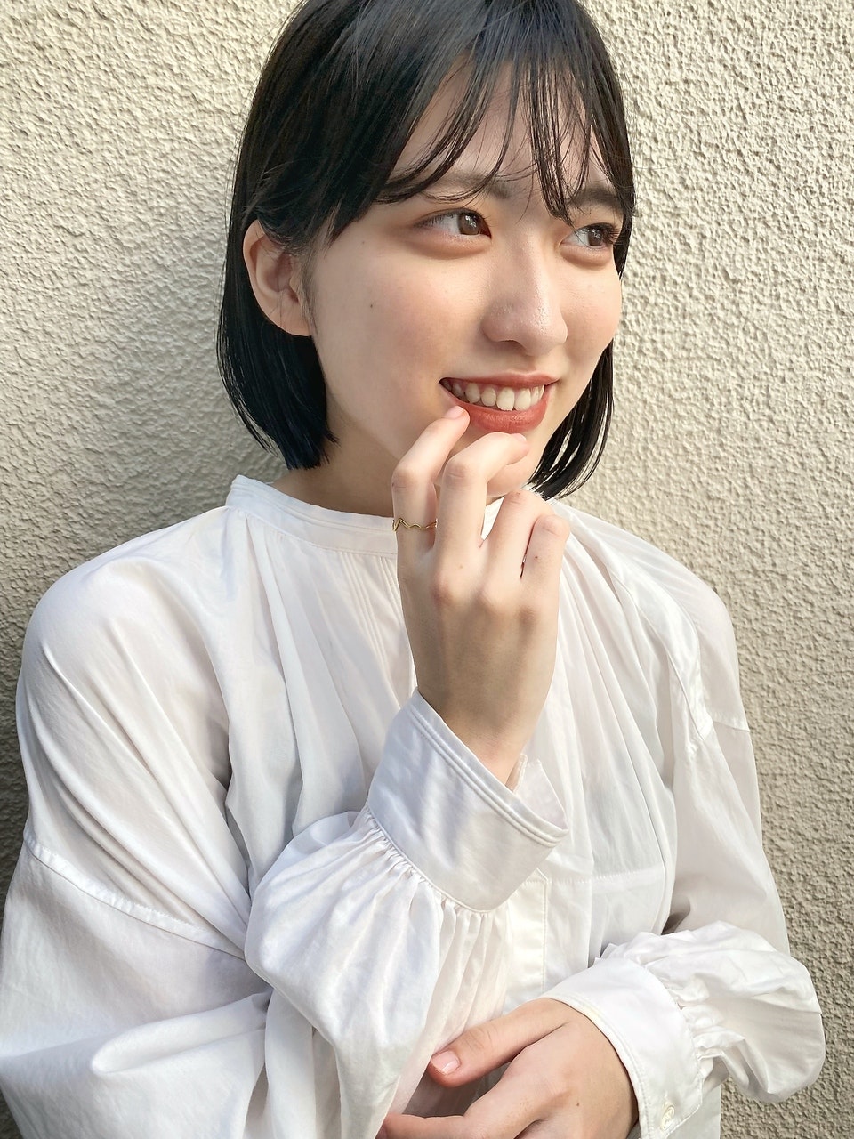 【2021最新】黒髪をおしゃれに見せる5つのポイント!地毛のまま垢抜けをゲットしよう♡のサムネイル画像