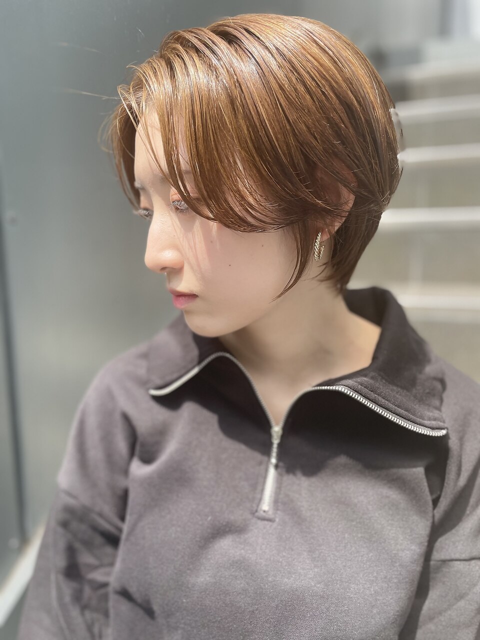 「NUDE」#大人ガーリー キャラメルベージュ 前下がりショート