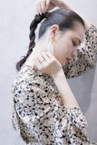 雨の日でも崩れにくい髪型にしたい。ヒントと参考スタイル集