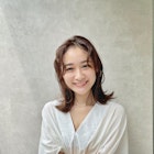 フェザーバング◎大人かわいい色気を纏うツヤ髪カーキグレージュ