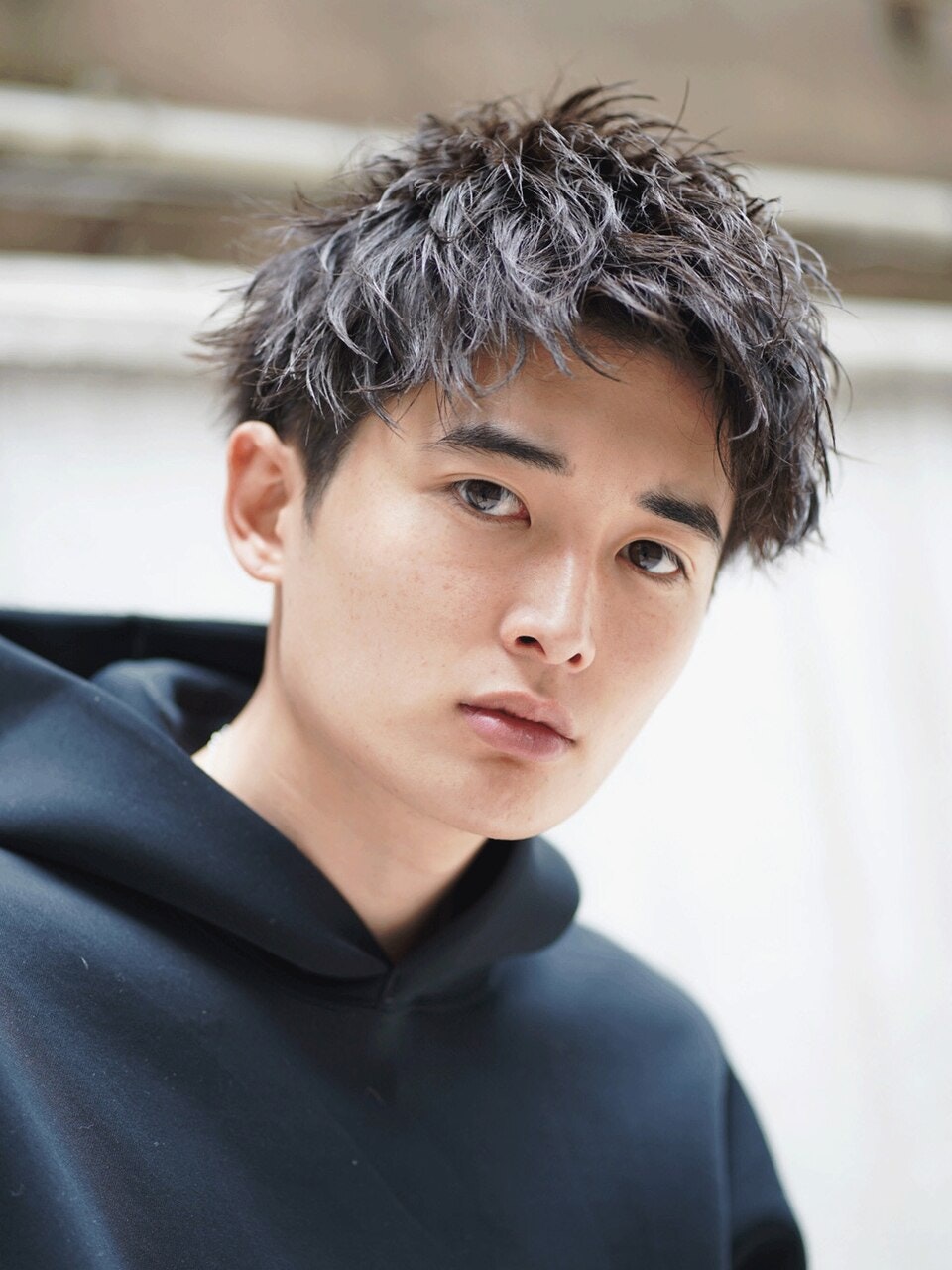 お洒落に仕上げたツーブロックで みんなと差がつく社会人スタイルを手に入れよう ホットペッパービューティーマガジン お洒落に仕上げたツーブロックで みんなと差がつく社会人スタイルを手に入れよう ホットペッパービューティーマガジン