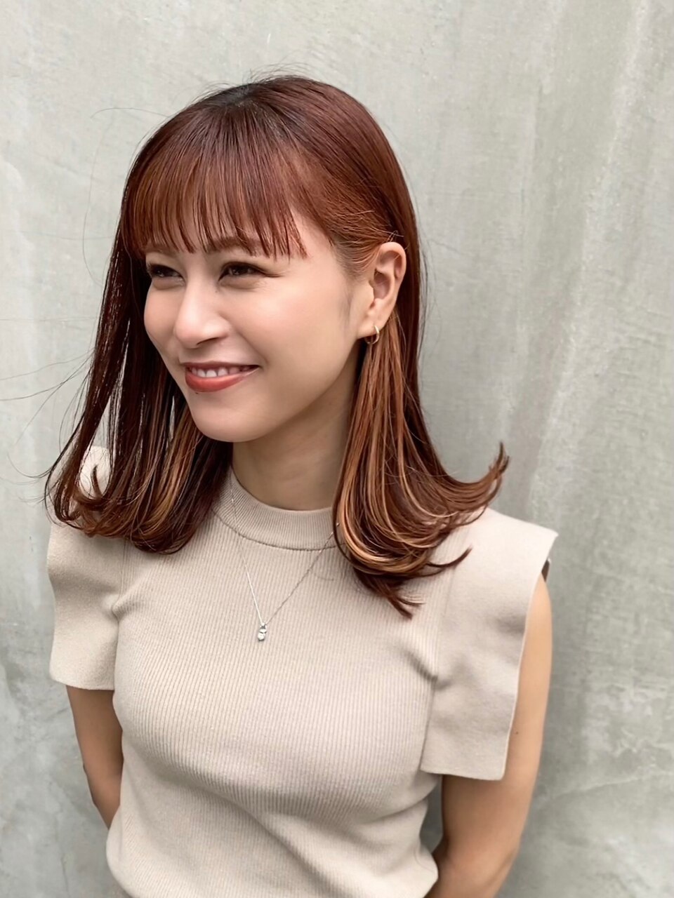 大人かわいいAラインロブヘアインナーカラー×テラコッタカラー