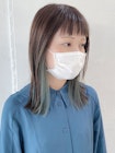 オン眉ぱつんバング× アクセサリーカラーのくすみミント