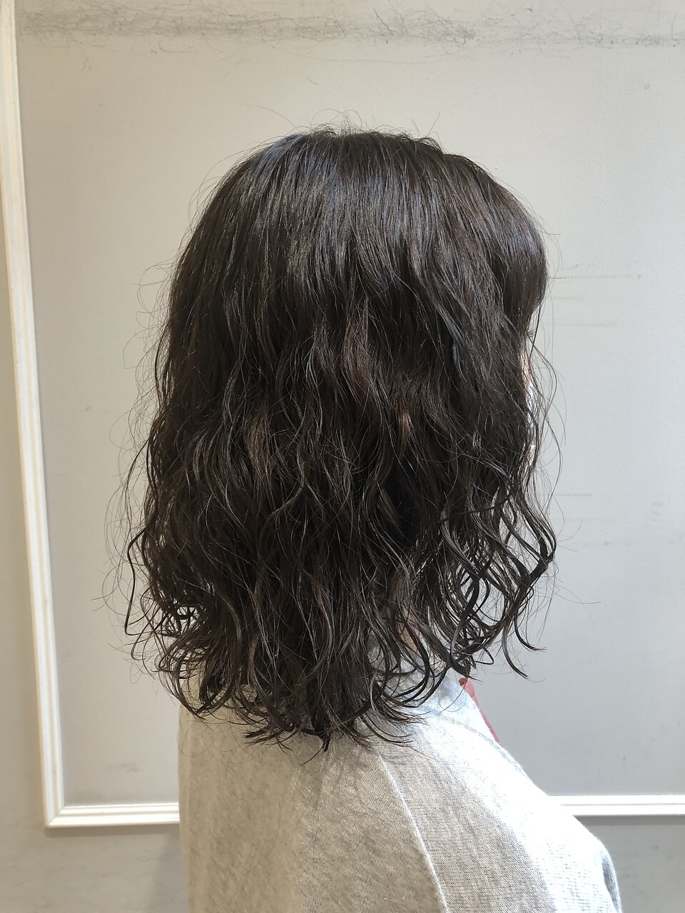 低温デジタルパーマでかけるカーリーボブ
