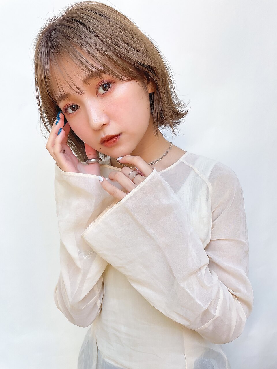 【LIPPS RayGINZA 井本まなみ】柔らかベージュハネボブ