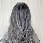 ホワイトグレーバレイヤージュ