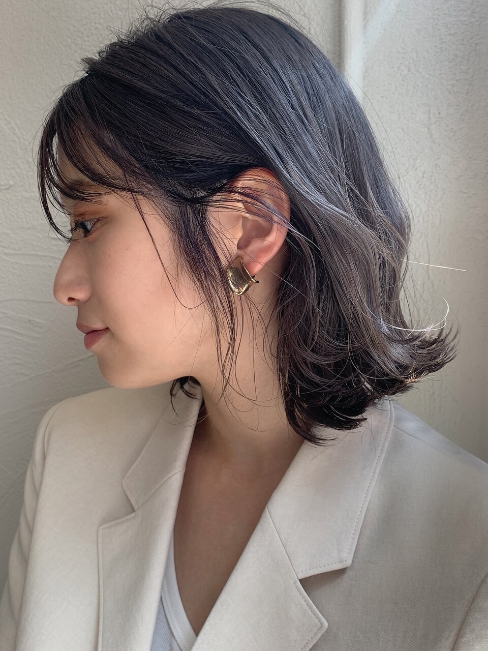 外ハネ大人オフィスロブ　シースルー　小顔