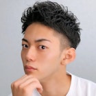 短髪黒髪ツーブロ!刈り上げソフモヒアップバングベリーショート