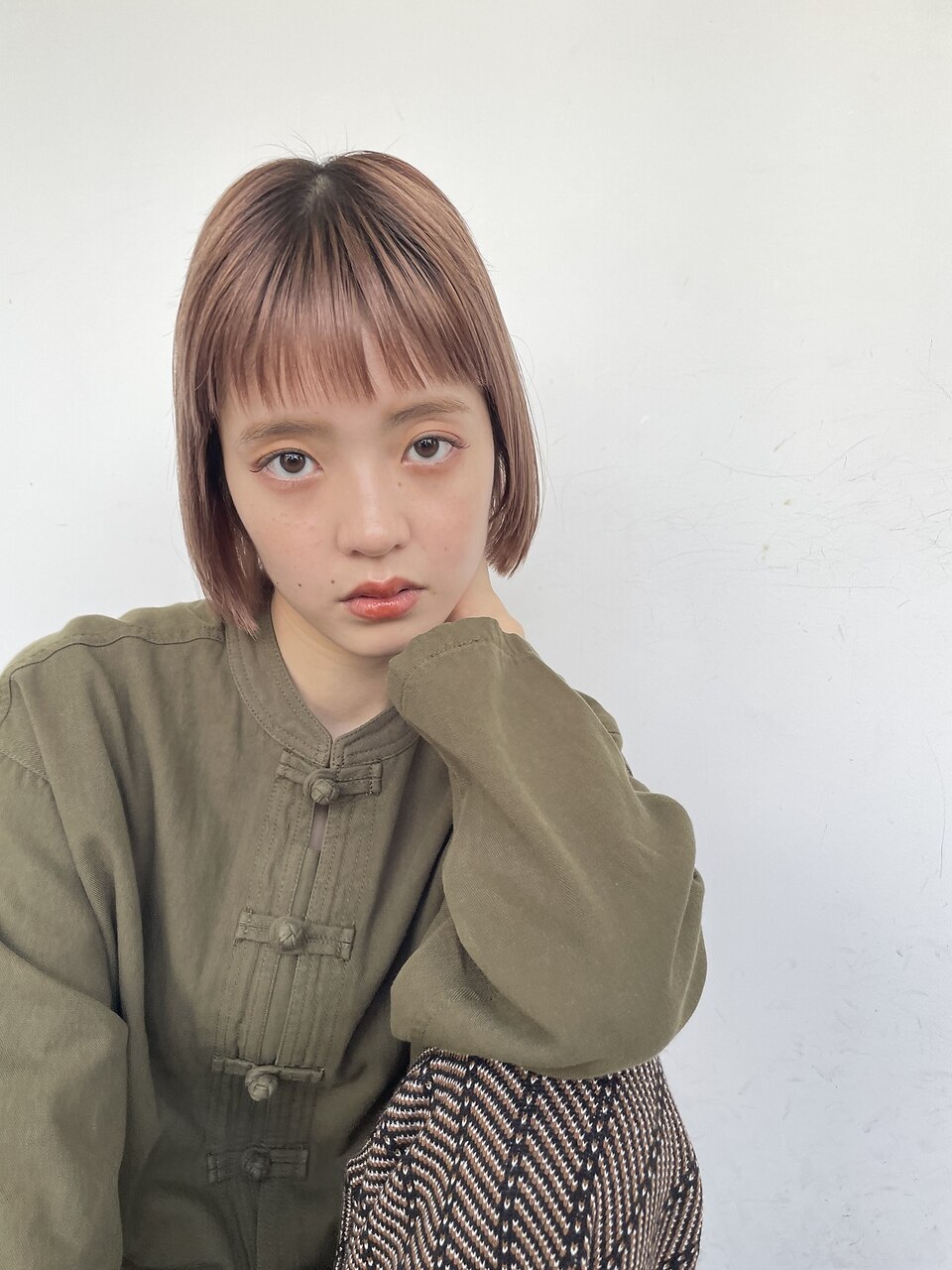 オシャレ女子のためのオン眉ショート