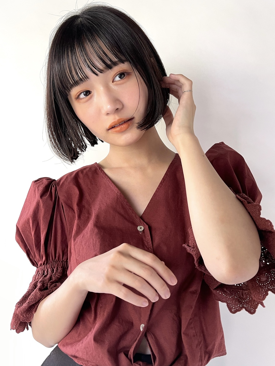 黒髪　ストレートボブ　ミニボブ