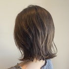 外ハネぱっつんボブ