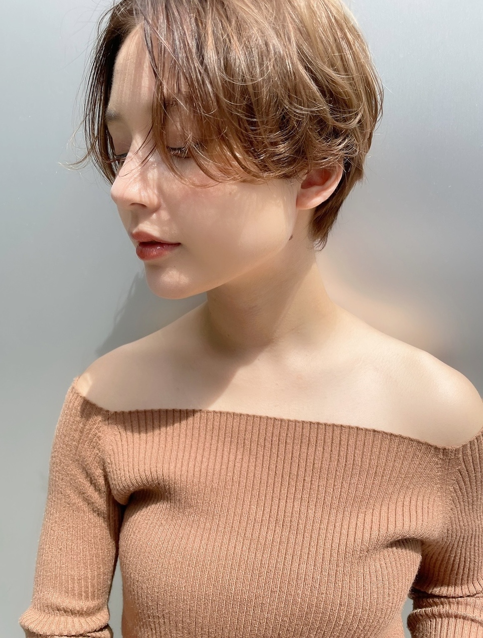 ゆるふわパーマの大人ハンサムショート