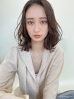 ワンホンミディアム_グレージュ_大人かわいい
