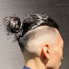 ビジネスマンバン ツイストスパイラル スキンフェードカット