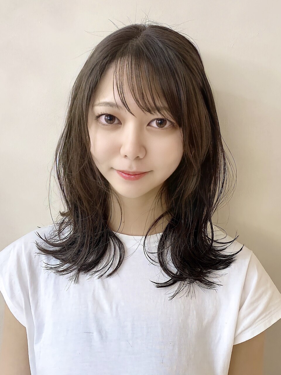 【金沢】逆三角カバー　外はね　大人可愛い　ミディアム