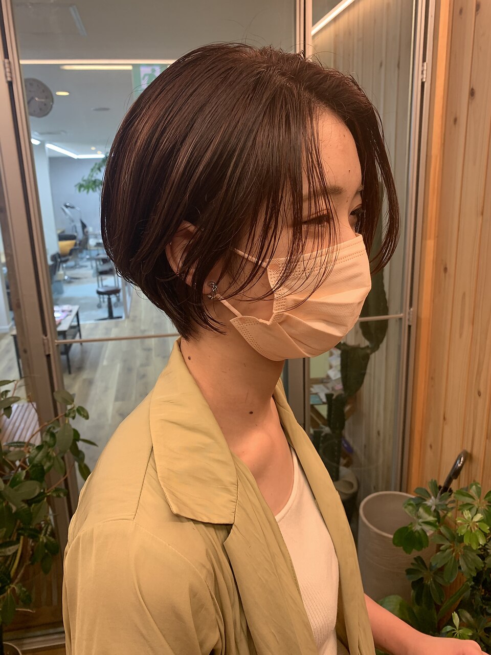 【oasisオグラ】大人可愛い20代30代前下がりショートボブ