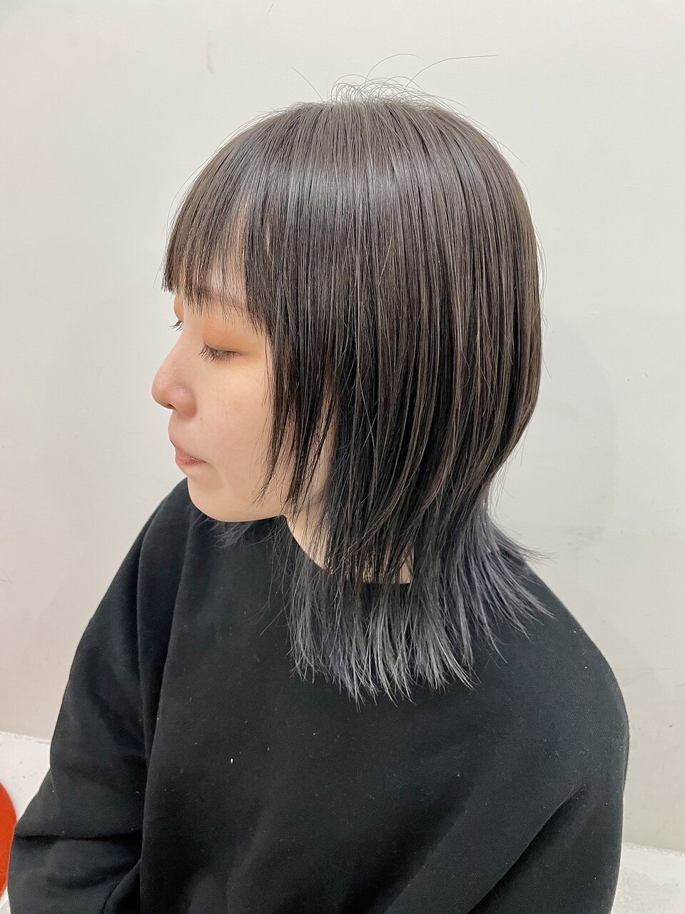 ネイビーカラー×グラデーション