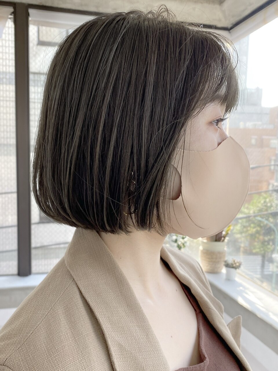 襟足がステキなショート ショートボブ なりたいイメージが見つかるスタイル集 ホットペッパービューティーマガジン
