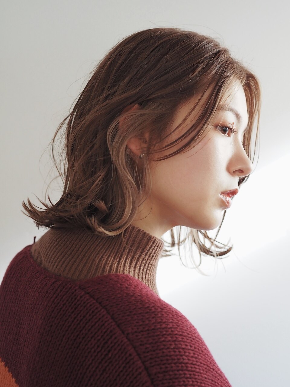「KENTA」大人のミルクティーカラー×肩上ボブ