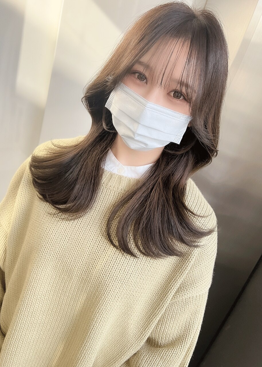 マスク姿が一気に垢抜け おしゃ見えする髪型のポイントは レングス別おすすめスタイル集 ホットペッパービューティーマガジン マスク姿が一気に垢抜け おしゃ見えする髪型のポイントは レングス別おすすめスタイル集 ホットペッパービューティーマガジン