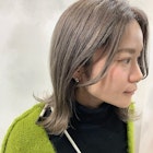 【ハイトーングレーベージュ×ロングボブ】