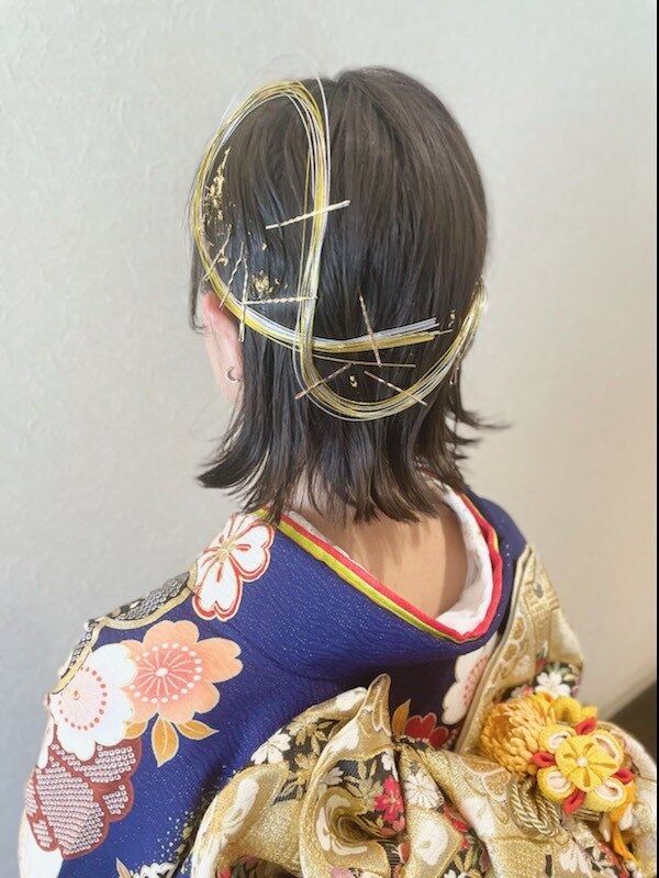 成人式　着付け　ヘアセット　メイク　振袖　水引き　金粉