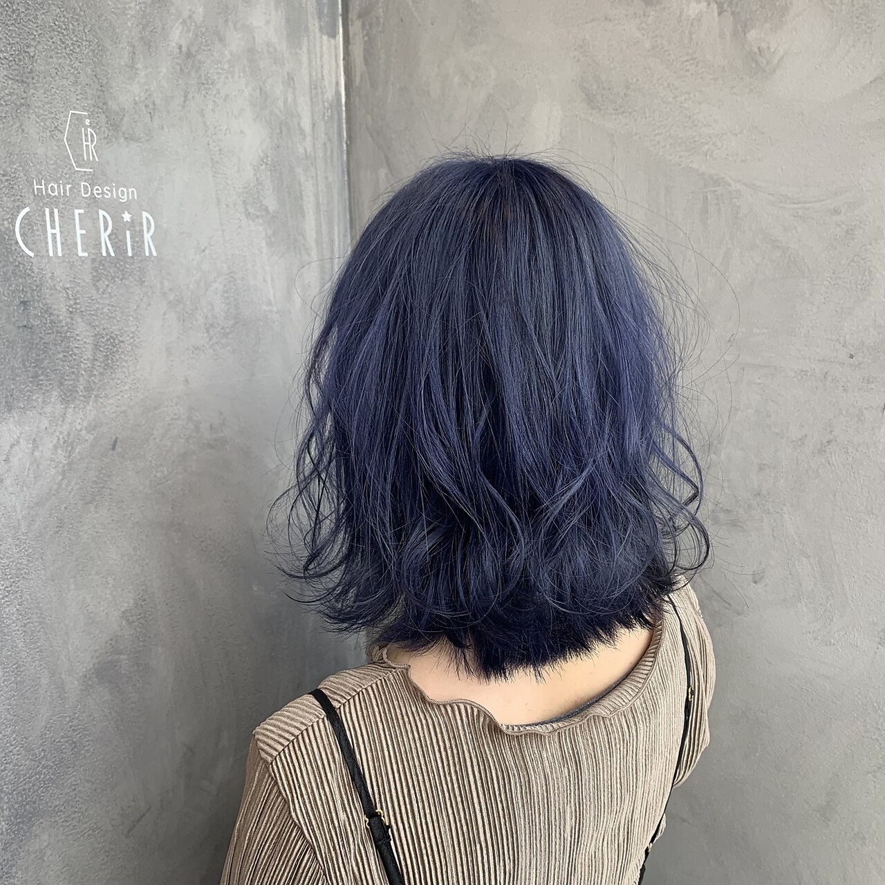 透け感ネイビーブルー☆ブリーチ2〜3回以上