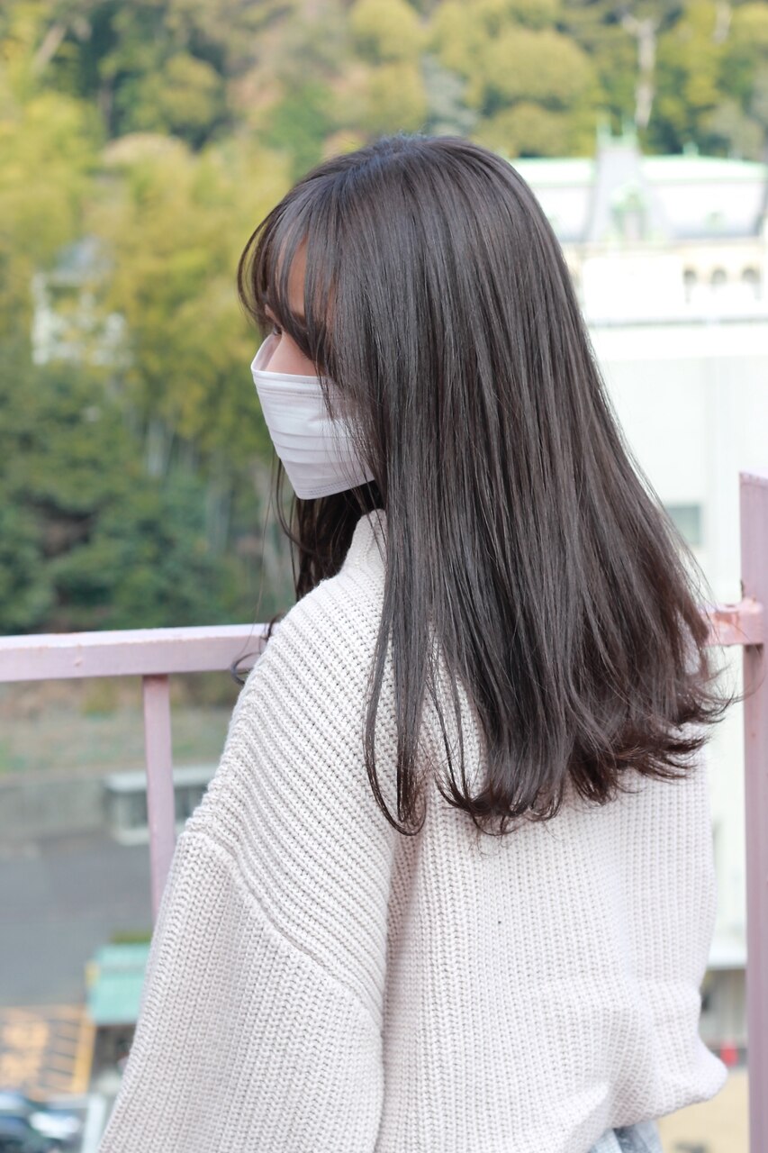#ブリーチなし #シルバーグレー #セミロング #外国人風カラー