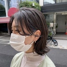 透明感たっぷり暗めグレージュカラー×切りっぱなし韓国ボブヘア