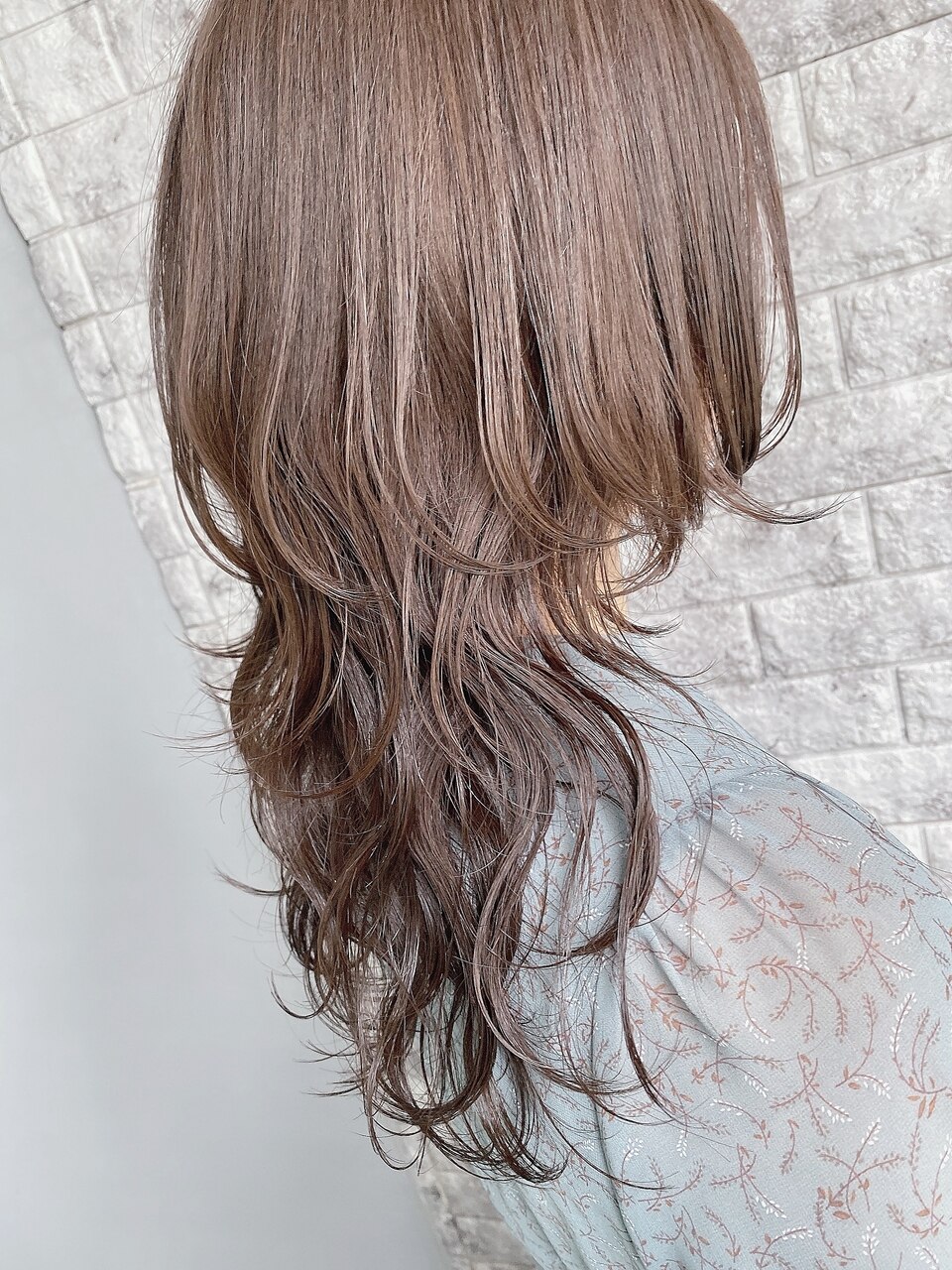 マッシュウルフが気になる 似合うが見つかる顔型 長さ別ヘアカタログ集 ホットペッパービューティーマガジン
