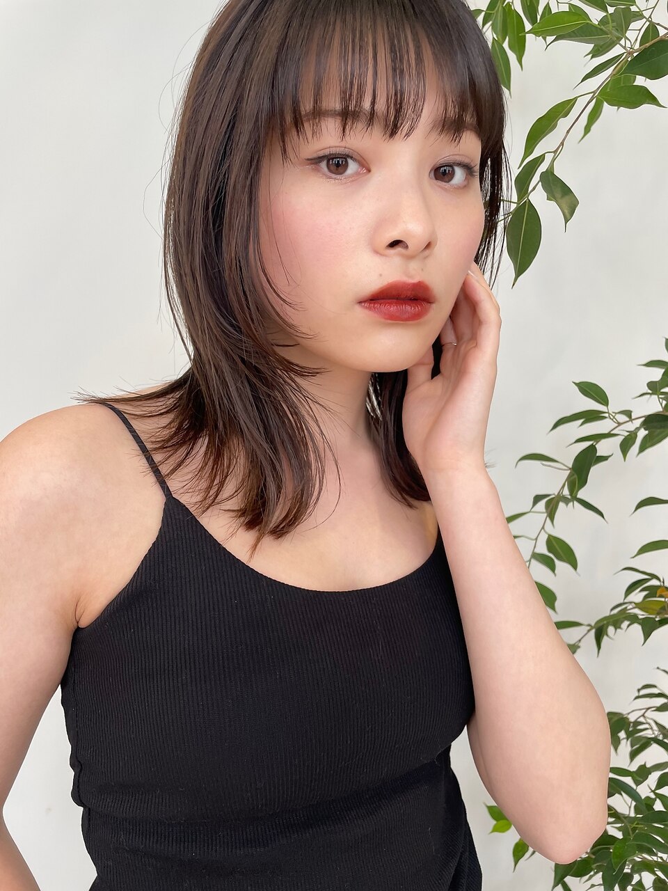 【noi】橋谷侑樹　切りっぱなしロブ　ミディアム　透明感カラー