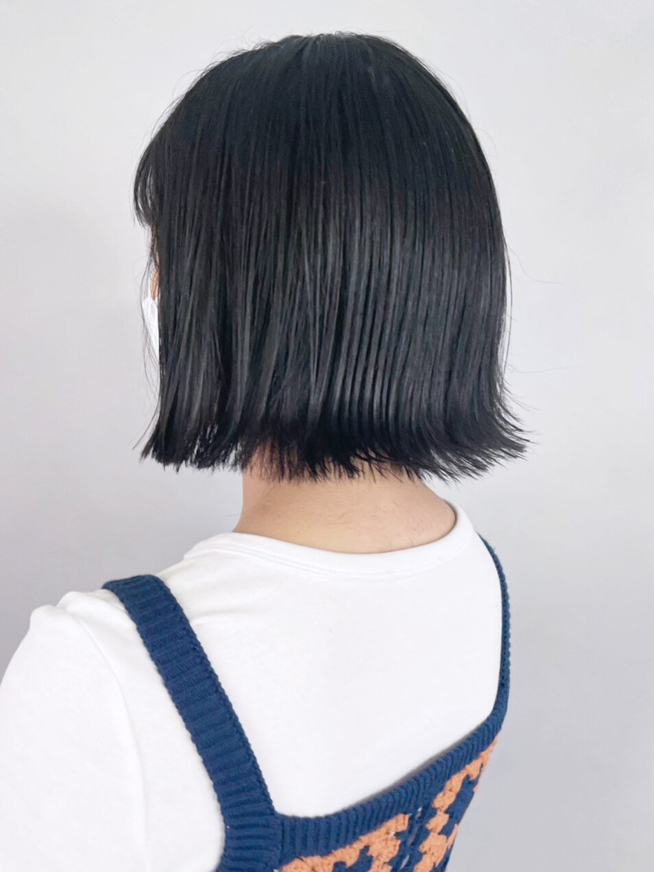 グレーボブ_くびれヘアビタミンカラーメルティカラー_ba337942