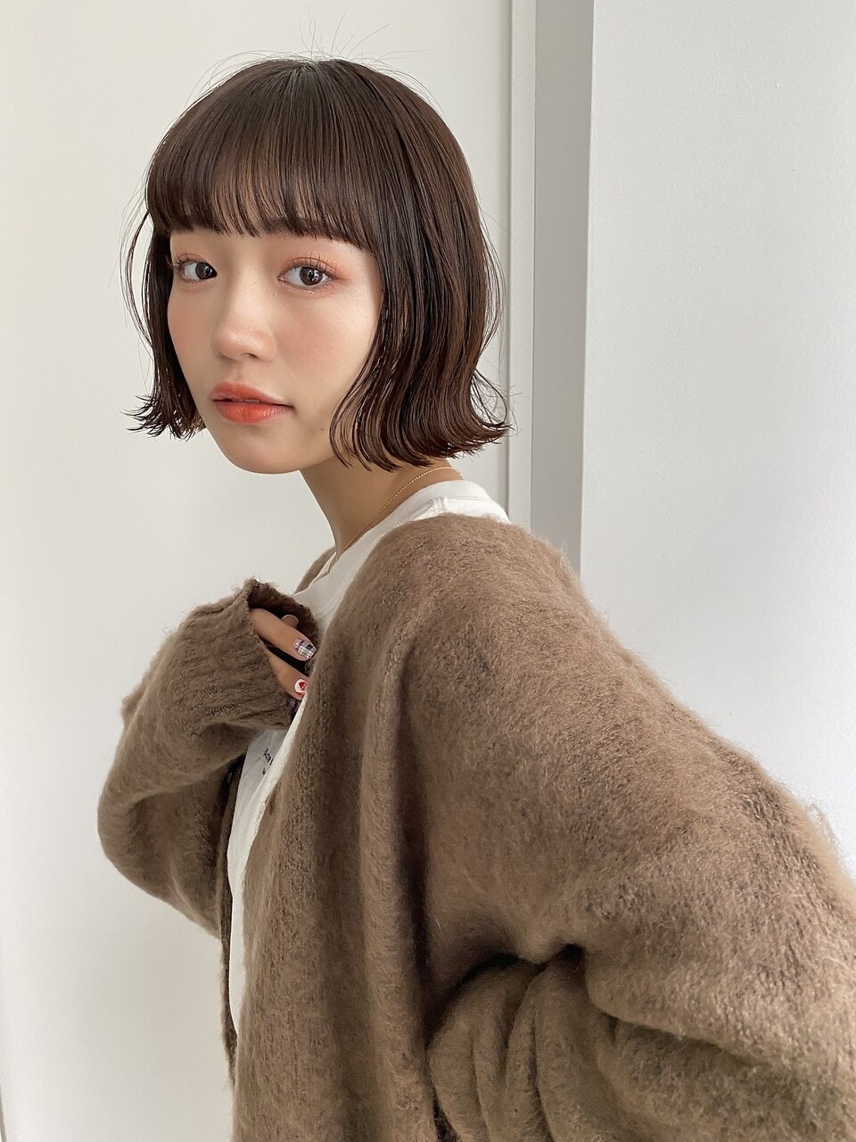 ボブの巻き方22年最新版 イラストで学ぶ旬の4パターンとスタイルサンプル集 ホットペッパービューティーマガジン ボブの巻き方22年最新版 イラストで学ぶ旬の4パターンとスタイルサンプル集 ホットペッパービューティーマガジン