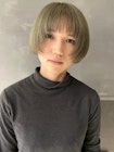 ライムグリーン×ニュアンスボブ