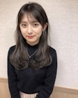 顔周りで作るワンカールヘア