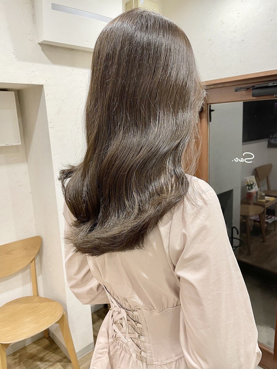 大人フェミニン×グレーベージュ Sac.恵比寿　栃木優佑