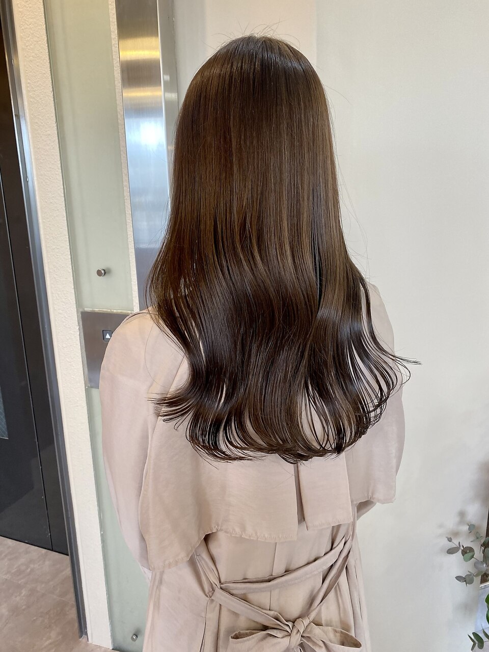 22年 暗め髪色をパーソナルカラー別にご紹介 あなたに似合う暗髪は ホットペッパービューティーマガジン