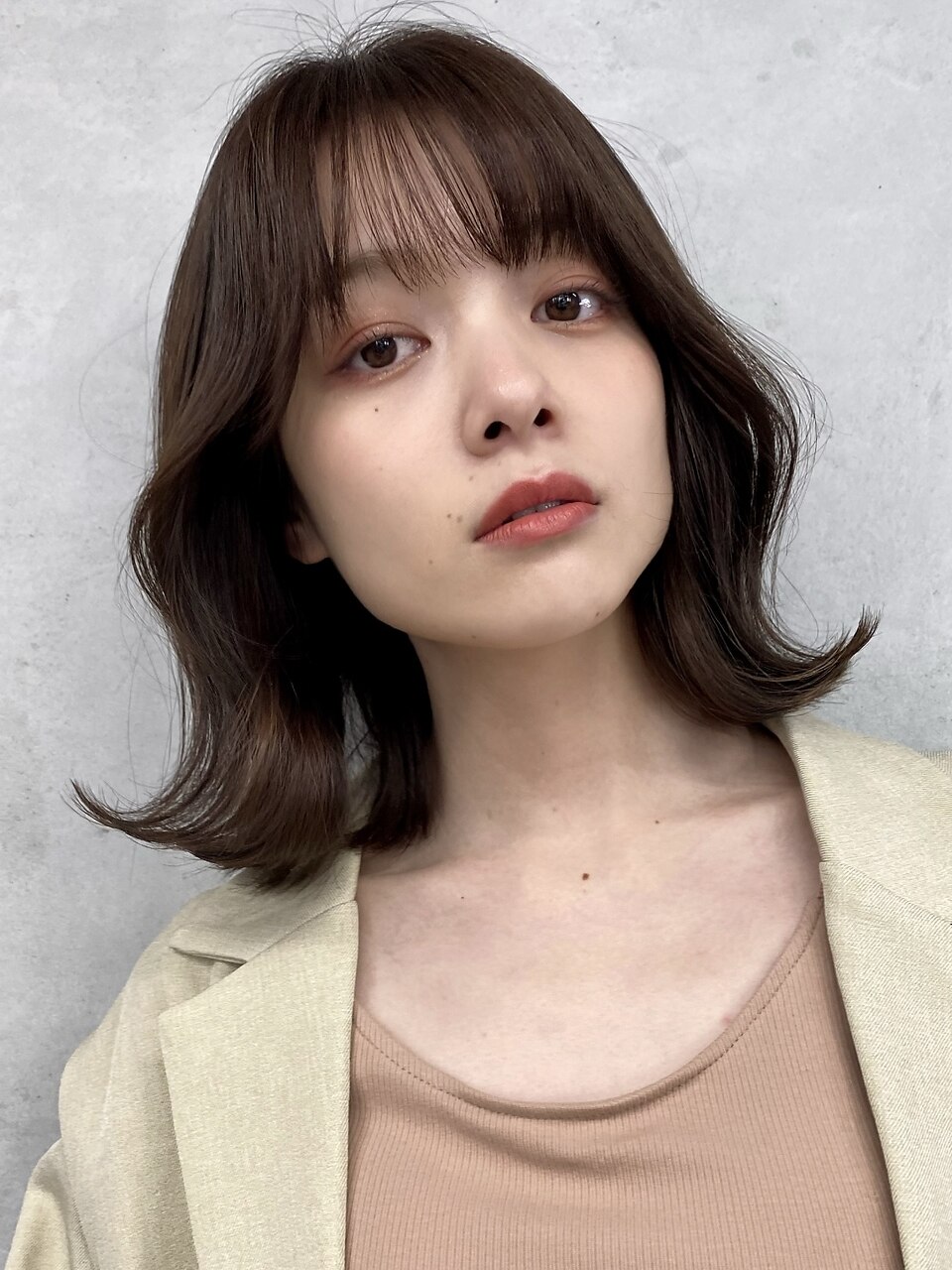 くびれミディアム/韓国/シースルーバング/ショコラカラー