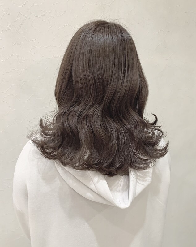 22年秋冬のヘアカラーガイド 髪色迷子に贈る最旬6大カラー ホットペッパービューティーマガジン