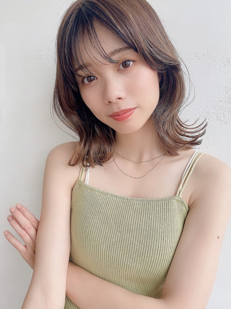 大人色っぽい韓国くびれレイヤーミディアム
