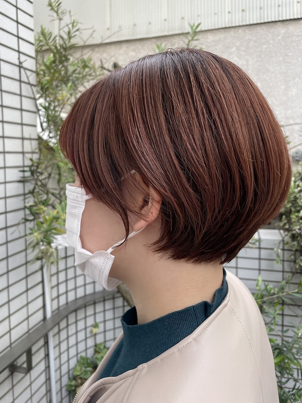 ピンクベージュ ショートボブ
