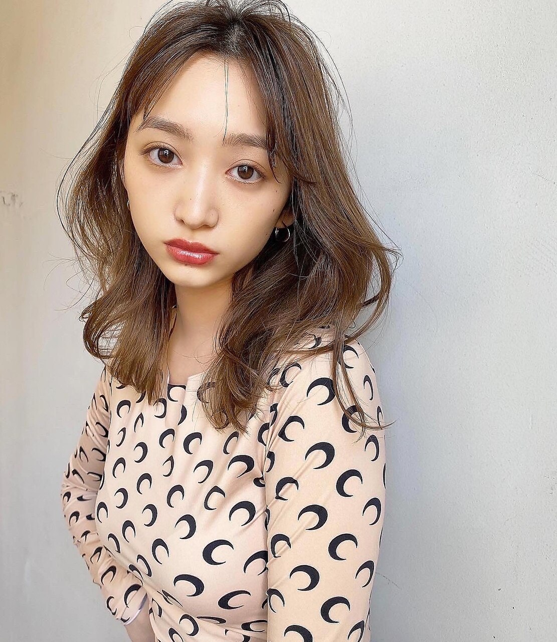 2wayバングのひし形小顔レイヤー セミディ