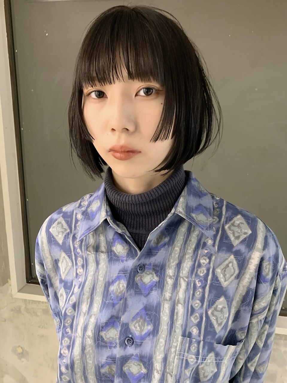 パツっと前下がりな姫カット × ボブ